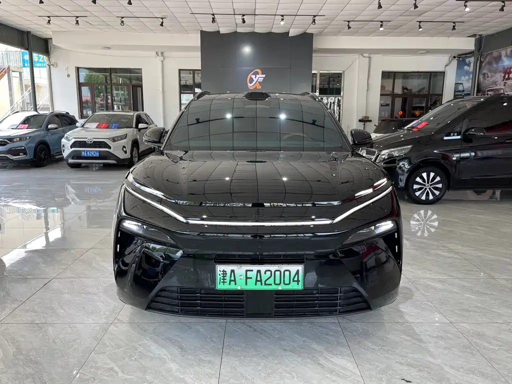 BYD Tang L 2025 — фото 2