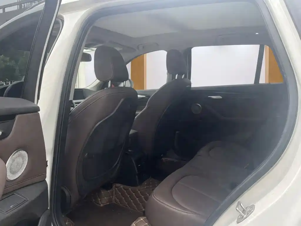 BMW X1 2021