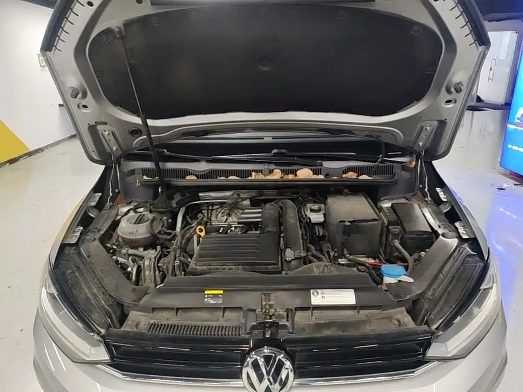 Volkswagen Touran 2019 — фото 20