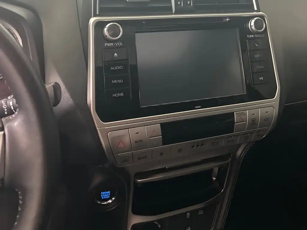 Toyota Prado 2019 — фото 8