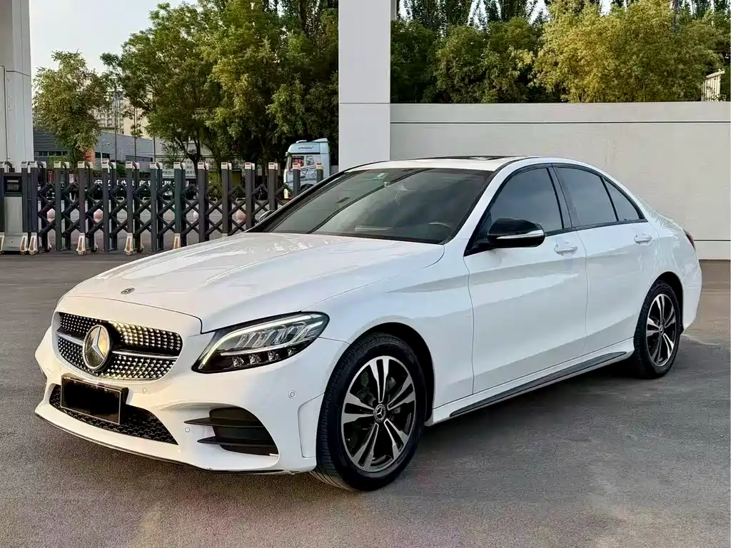 Mercedes-Benz C-Class 2019