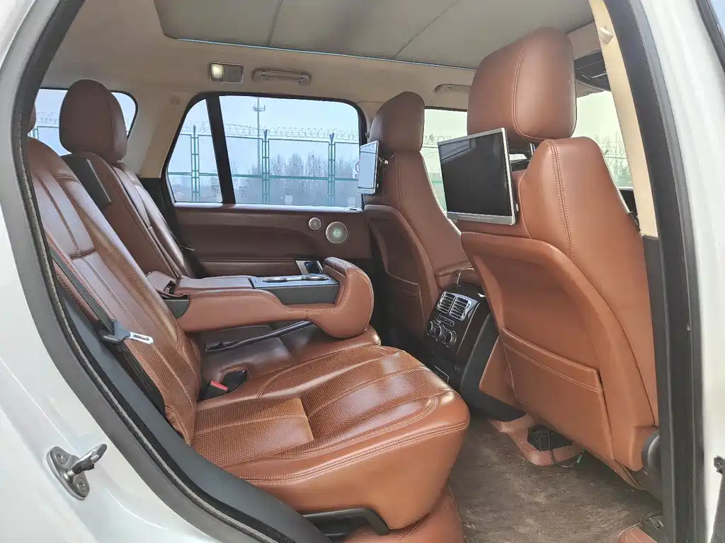 Land Rover Range Rover 2015 — фото 9