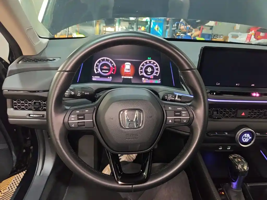 Honda Accord 2024 — фото 11