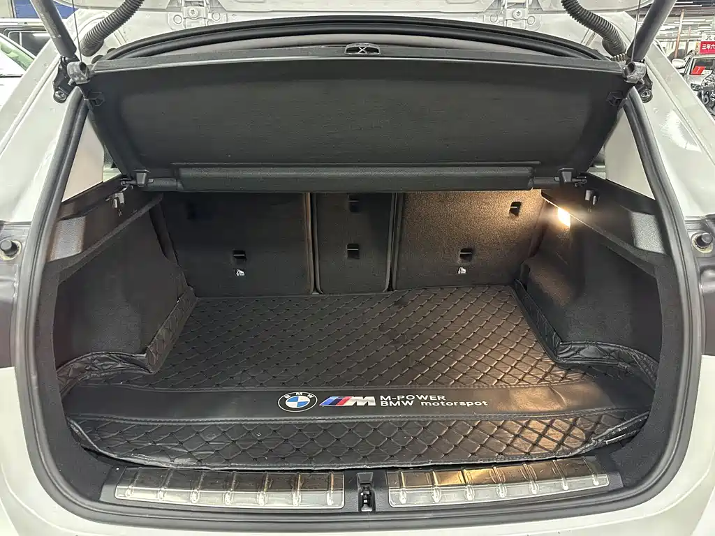 BMW X1 2022 — фото 13