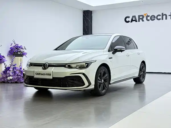 Volkswagen Golf 2022