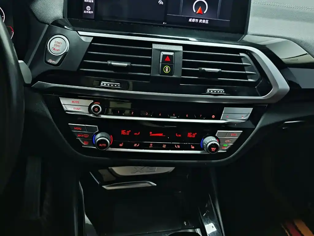 BMW X3 2020 — фото 9