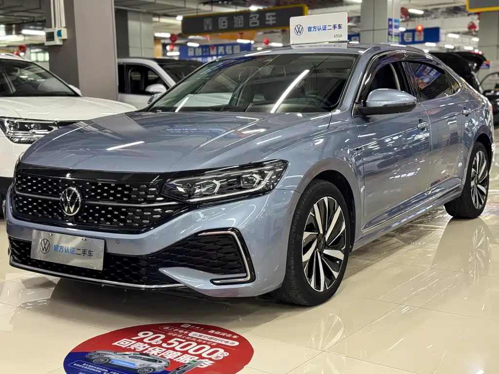 Volkswagen Passat 2021