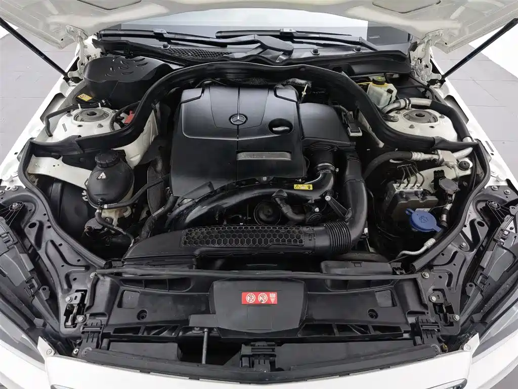 Mercedes-Benz E-Class 2015 — фото 6