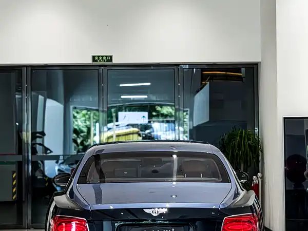 Bentley Flying Spur 2016