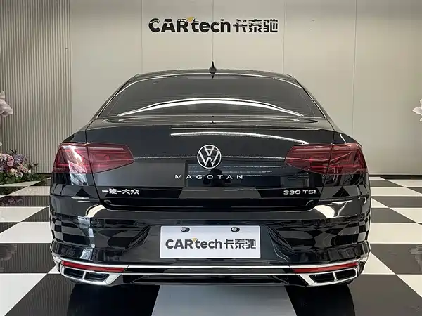 Volkswagen Magotan 2024