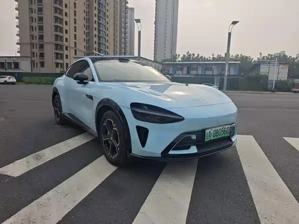 Xiaomi YU7 2025