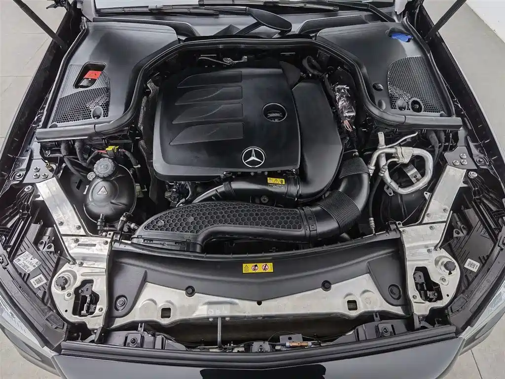 Mercedes-Benz E-Class 2023 — фото 6