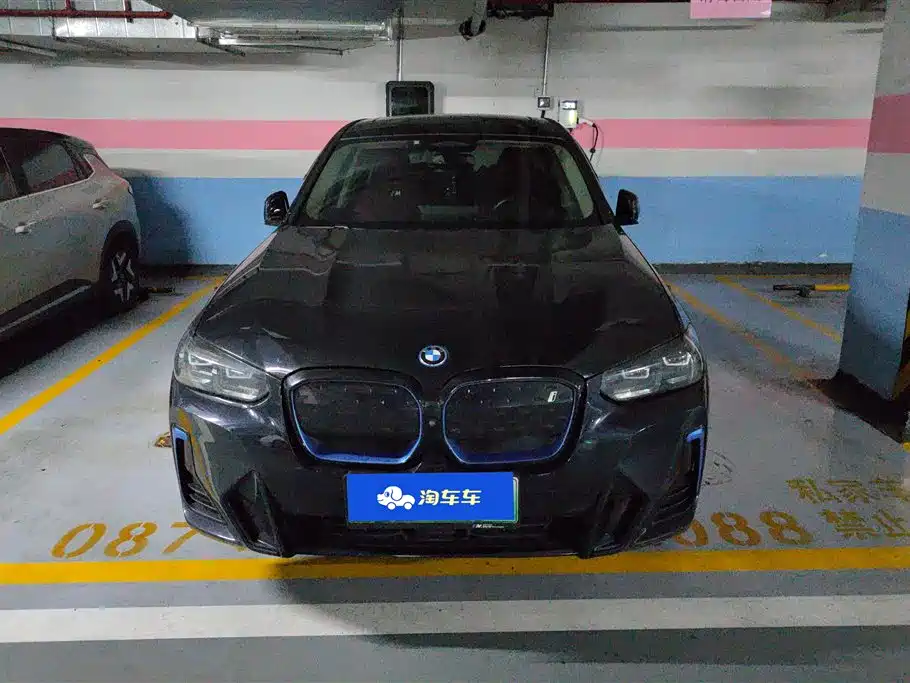 BMW iX3 2022 — фото 2
