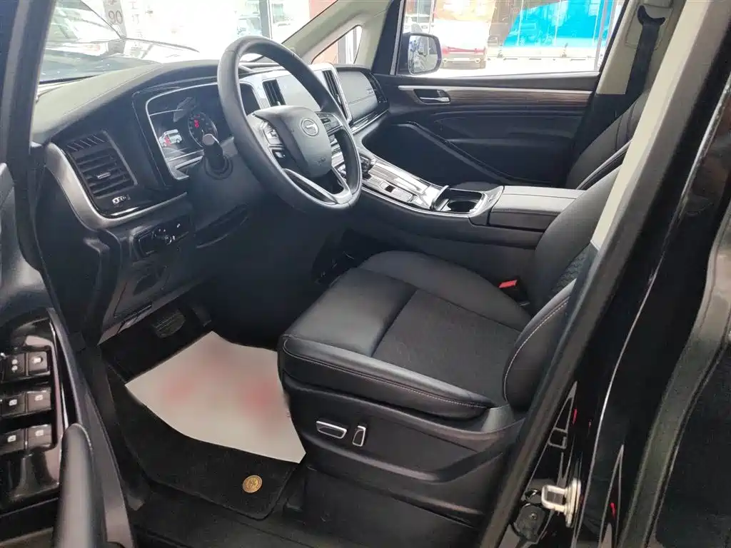 GAC Motor Trumpchi M8 2025 — фото 9