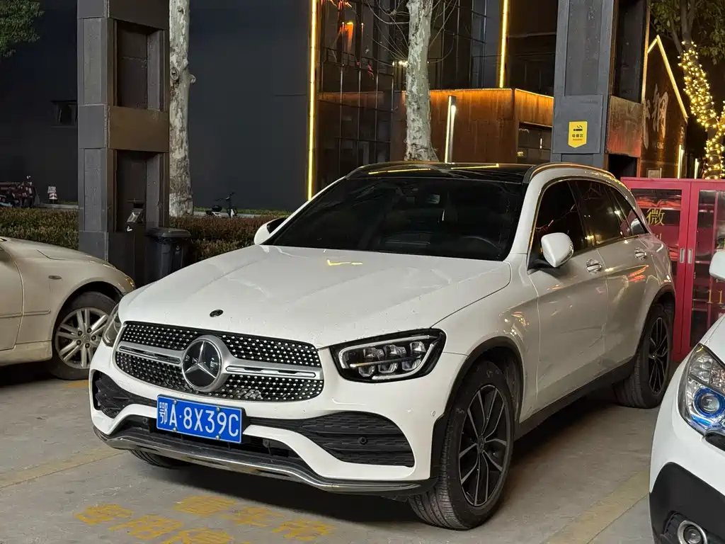 Mercedes-Benz GLC 2020 — фото 1