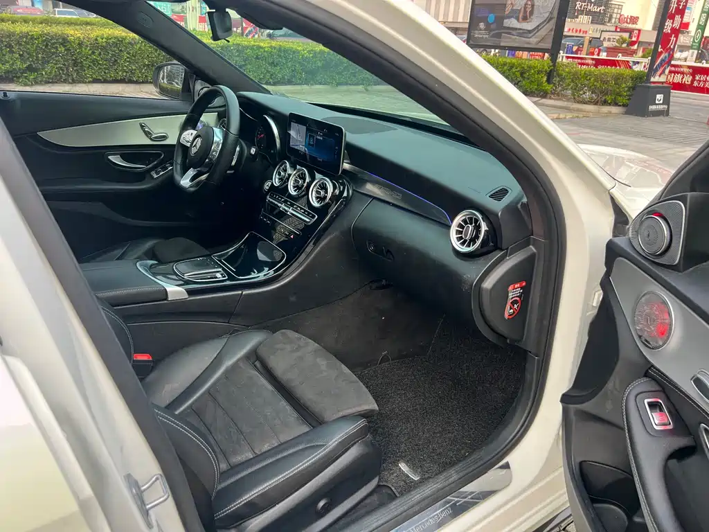 Mercedes-Benz C-Class 2019 — фото 9