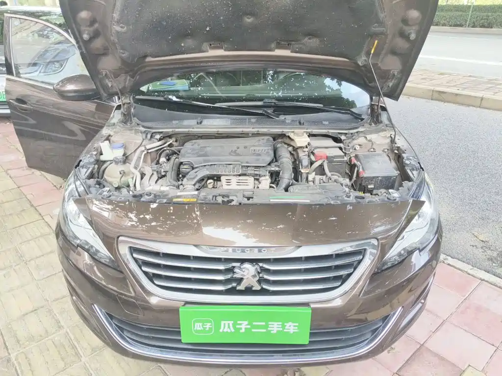 Peugeot 408 2016 — фото 16