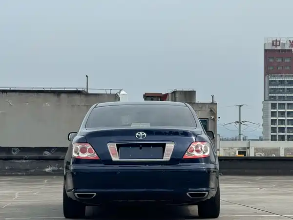 Toyota Reiz 2008