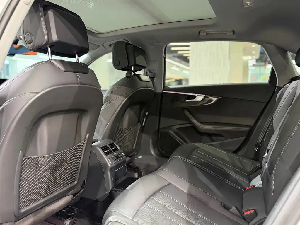 Audi A4L 2022