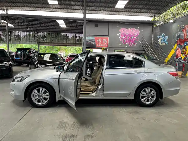 Honda Accord 2008
