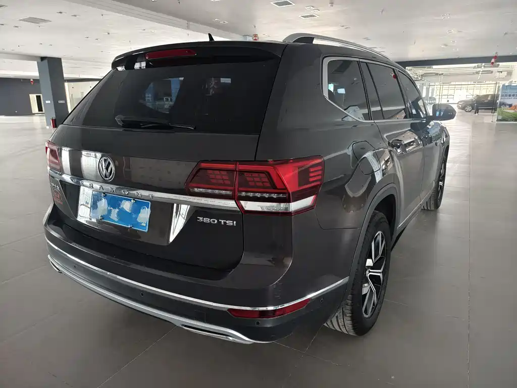 Volkswagen Teramont 2018 — фото 10