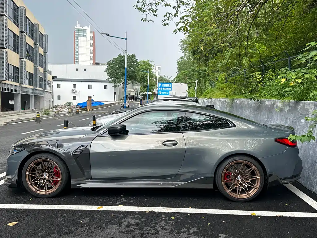 BMW M4 2023