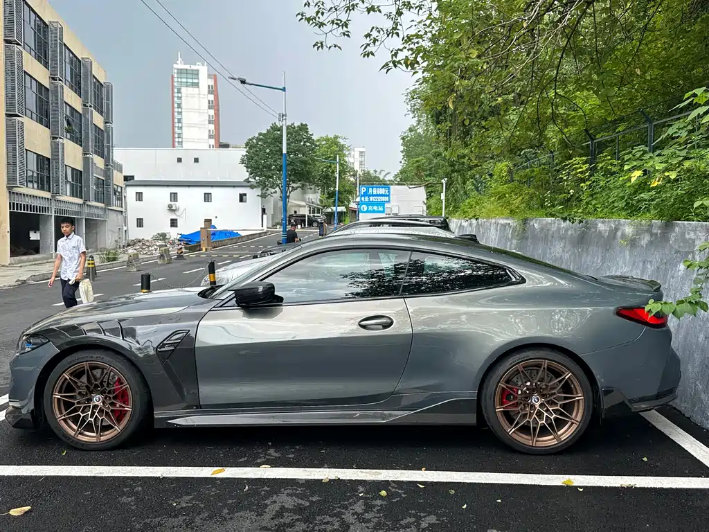BMW M4 2023