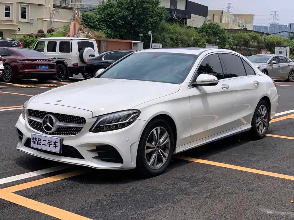 Mercedes-Benz C-Class 2019