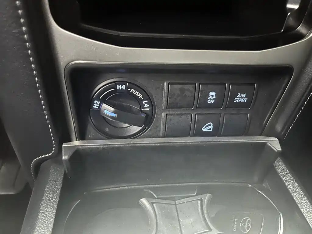 Toyota Prado 2018 — фото 10