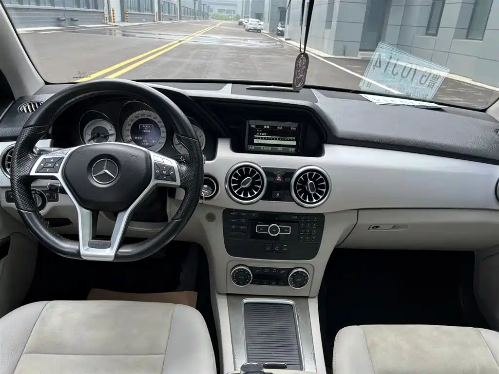 Mercedes-Benz GLK-Class 2015 — фото 8