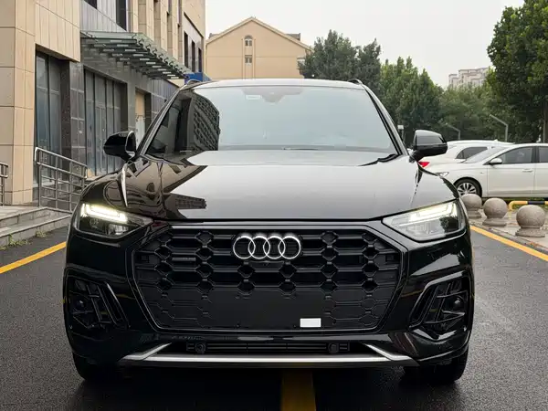 Audi Q5L 2024