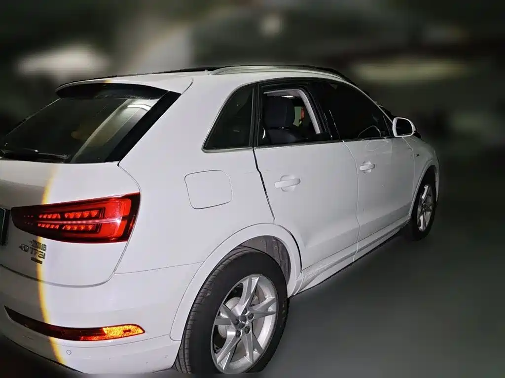 Audi Q3 2018 — фото 4