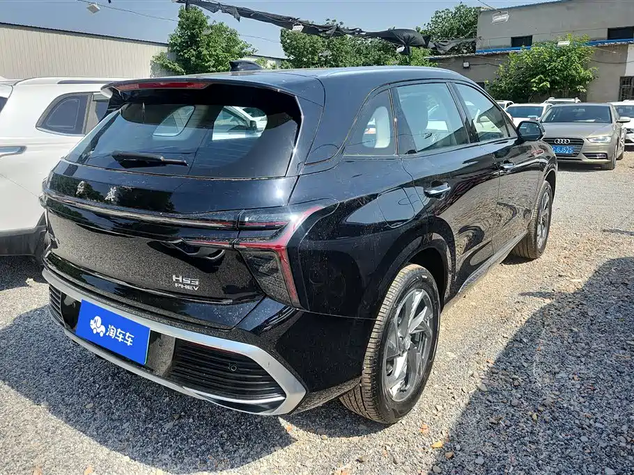 Hongqi HS3 PHEV 2025 — фото 2