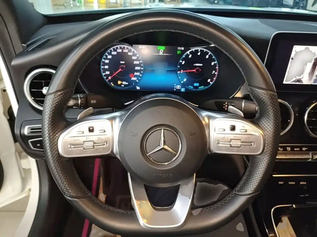 Mercedes-Benz C-Class 2019 — фото 11