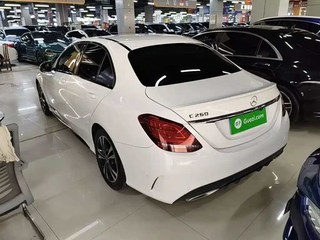 Mercedes-Benz C-Class 2019