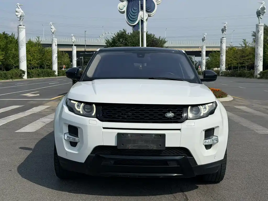 Land Rover Range Rover Evoque 2015 — фото 2