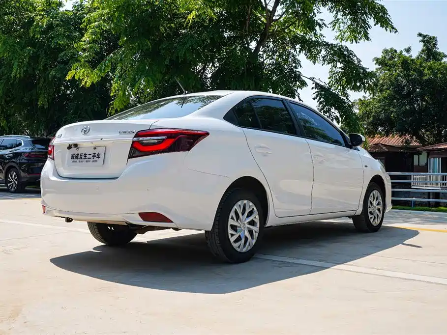 Toyota Vios 2021 — фото 6
