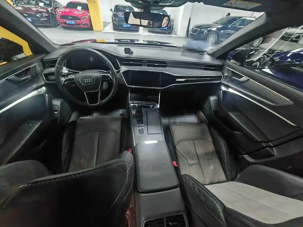 Audi A6L 2021