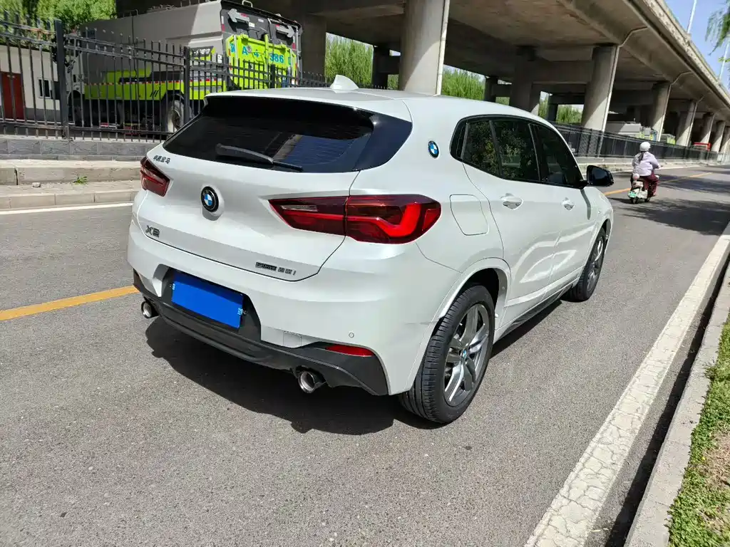 BMW X2 2023 — фото 5
