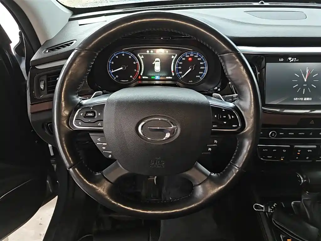 GAC Motor Trumpchi GS8 2018 — фото 11
