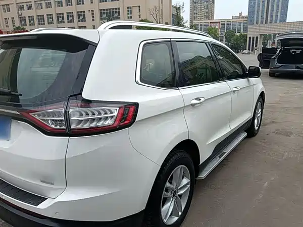 Ford Edge 2018