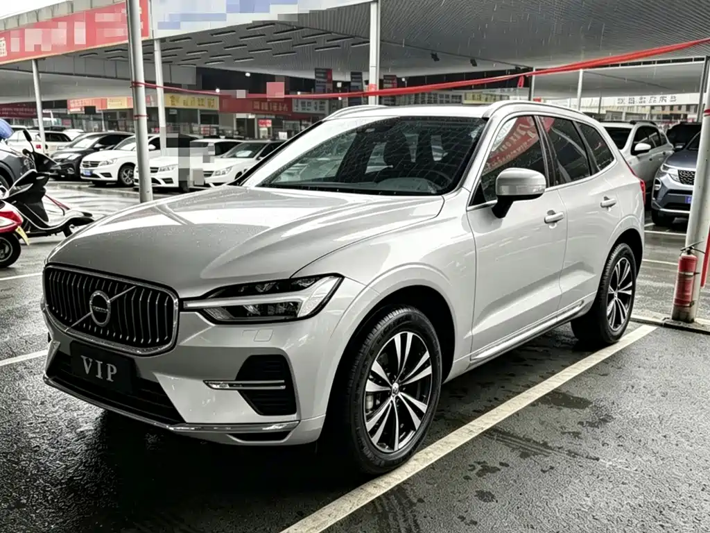 Volvo XC60 2024