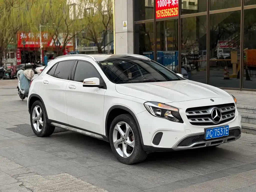 Mercedes-Benz GLA 2018 — фото 1