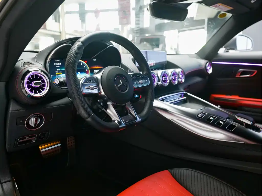 Mercedes-Benz AMG GT 2019 — фото 10