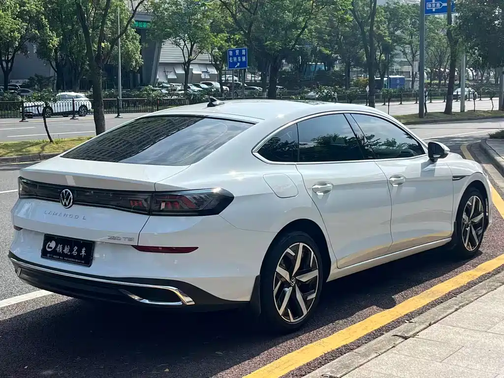 Volkswagen Lamando 2023