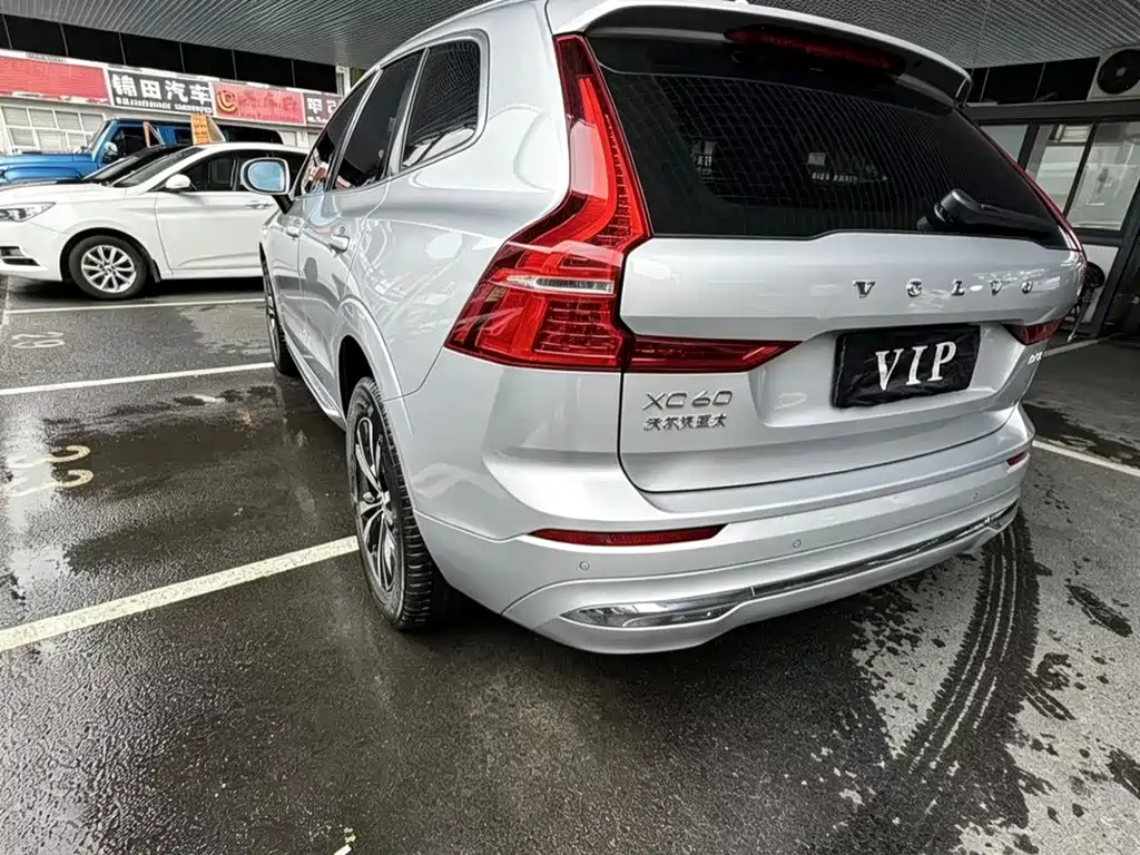 Volvo XC60 2024