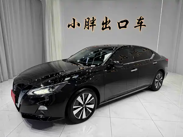 Nissan Teana 2022