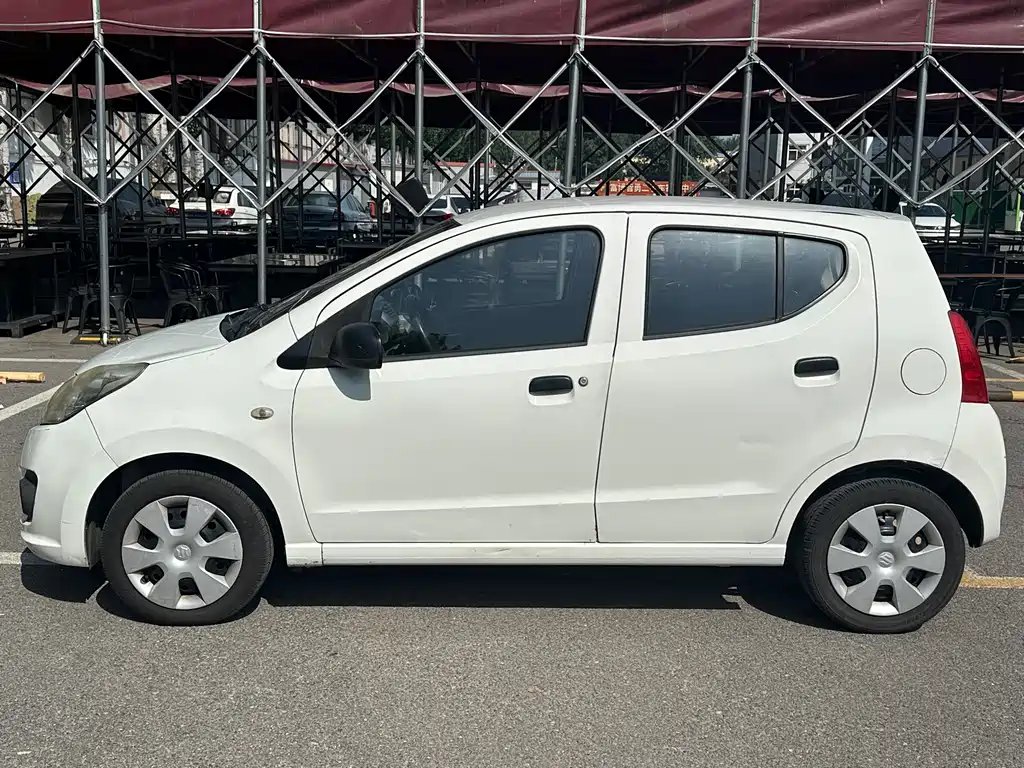 Suzuki Alto 2015 — фото 6