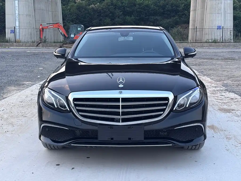 Mercedes-Benz E-Class 2019 — фото 2