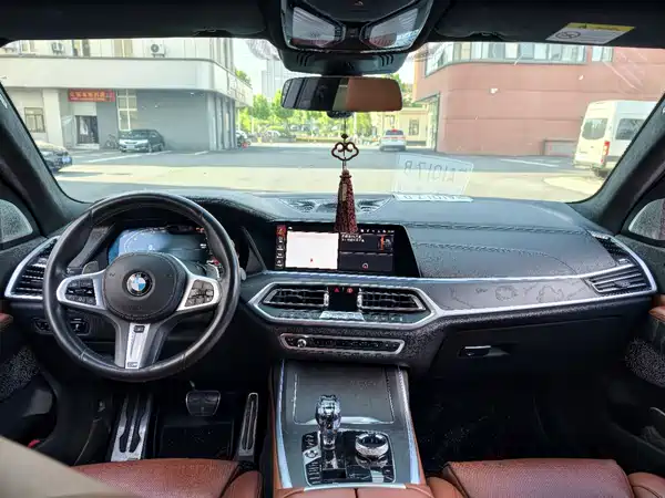 BMW X7 2019